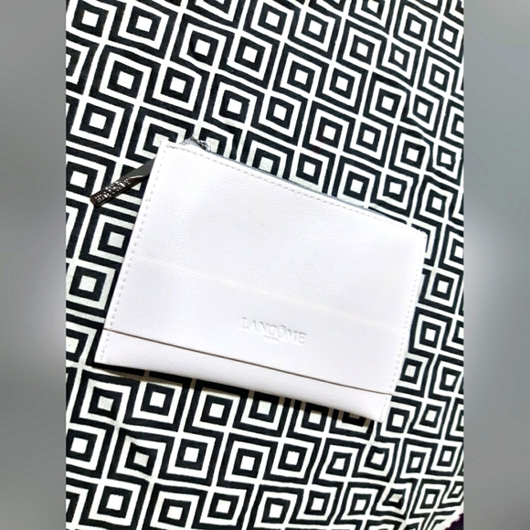LANCOME Pouch (BRAND NEW) - Picture 12 of 12